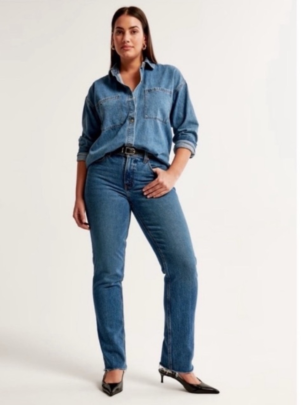 Abercrombie & Fitch The '90s Straight Mid-Rise Curve Jeans Light Wash Denim 27S